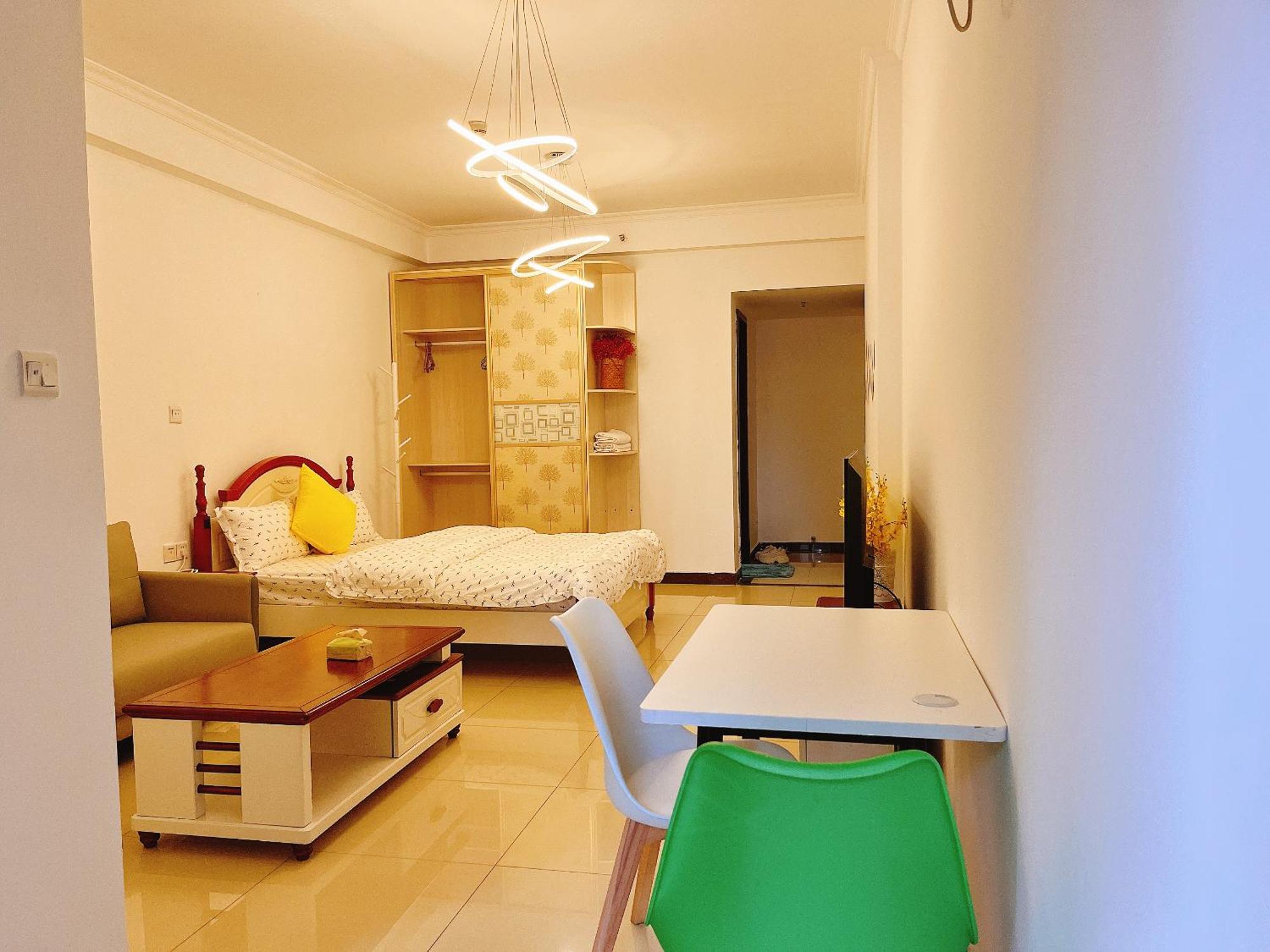 Lan House Youth Apartment Guangzhou Dış mekan fotoğraf